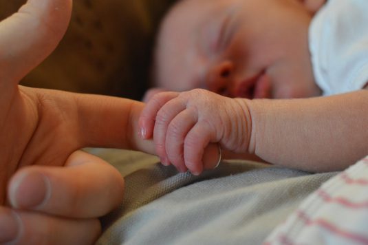 Вот 30 основных советов для первых 30 дней жизни с новорожденным